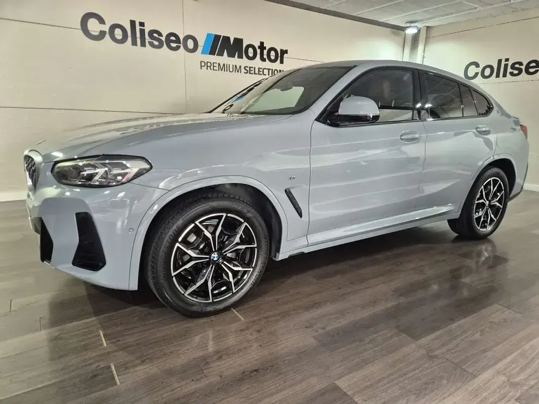 Usado BMW X4 M Sport 190 CV (139 kW) 2024 Gris SUV