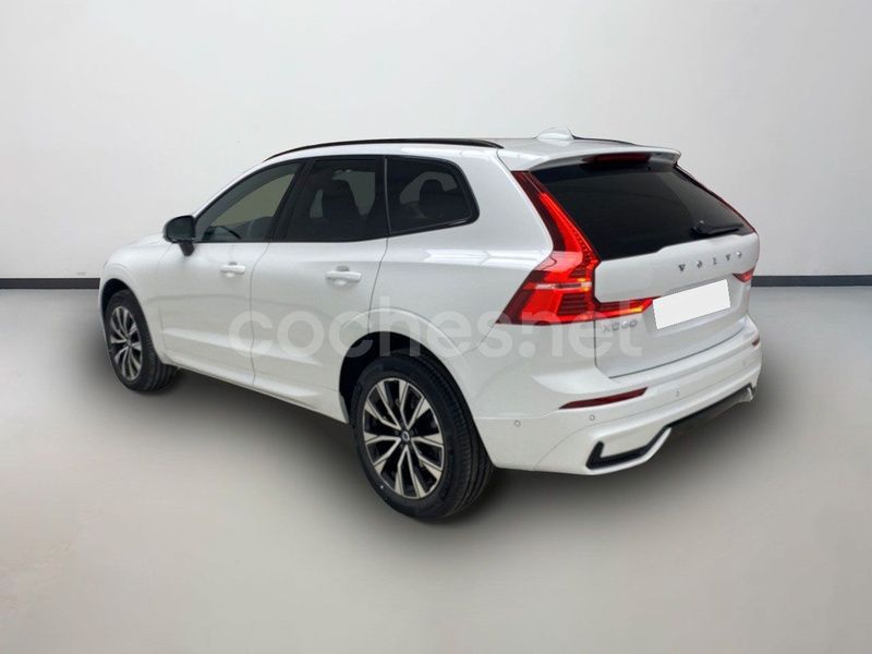 Usado Volvo XC60 Plus 250 CV (183 kW) 2024 Blanco SUV