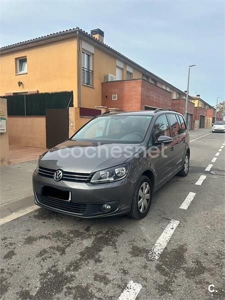 Usado VW Touran Edition 105 CV (77 kW) 2011 Gris / plata Monovolumen