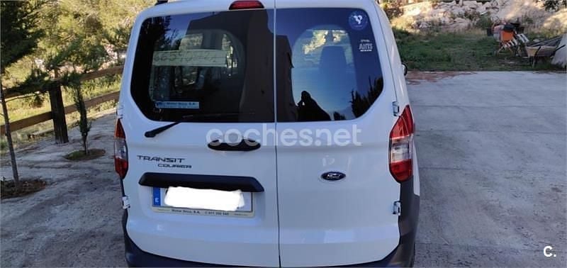 Blanco Usado 2017 Ford Transit Ambiente Familiar | 13.900 € (Un poco caro) - Imagen 1/4