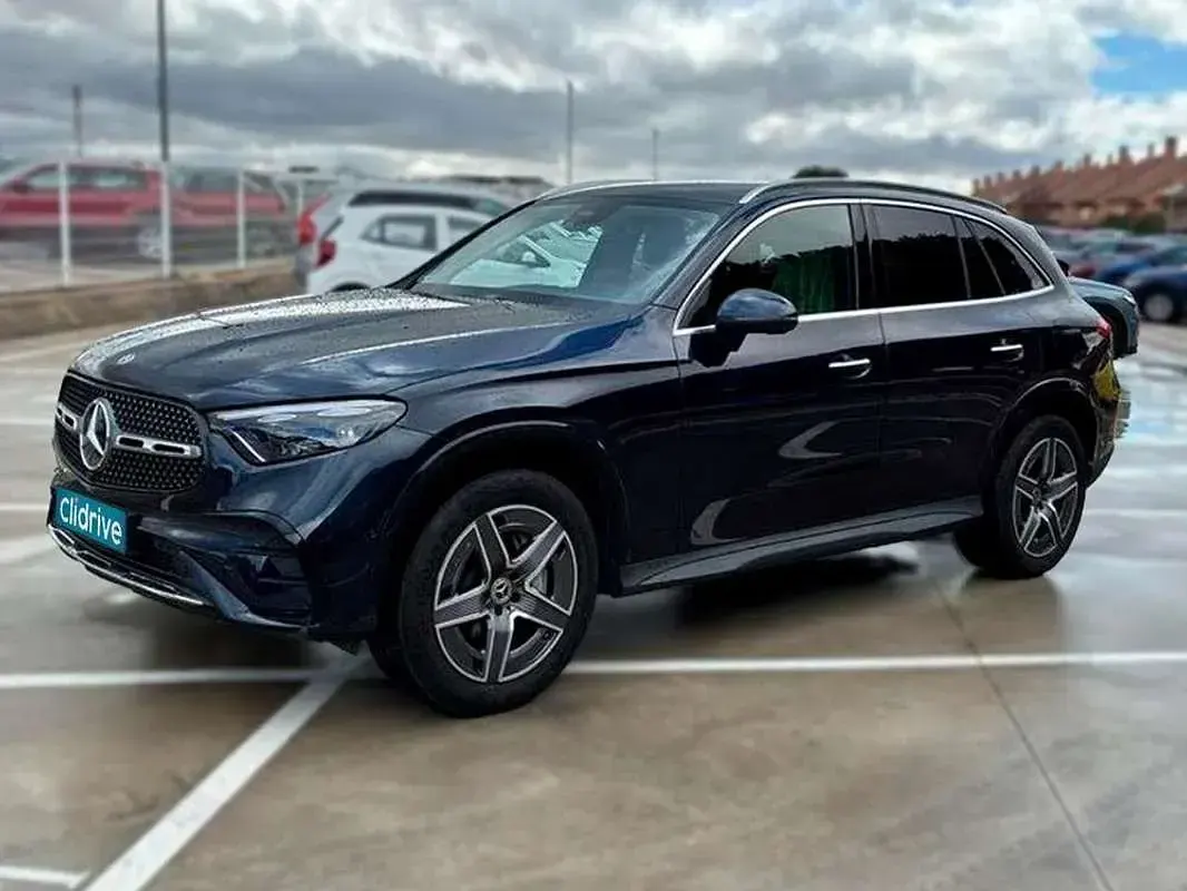 Usado Mercedes GLC300e 197 CV (144 kW) 2024 Azul SUV