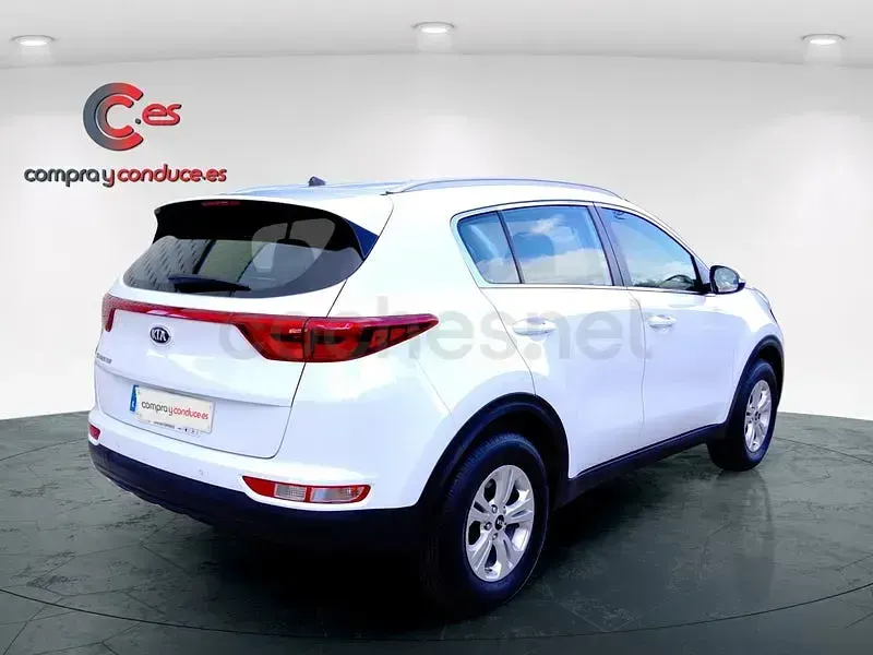 Usado Kia Sportage 132 CV (97 kW) 2018 Blanco SUV