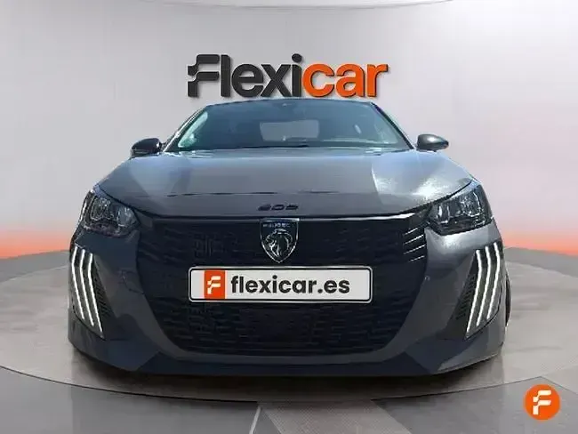 Usado Peugeot 208 Allure 100 CV (73 kW) 2024 Gris Utilitario