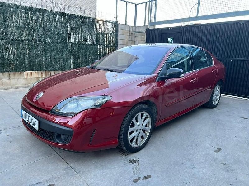Usado Renault Laguna III Privilege 150 CV (110 kW) 2010 Granate Familiar