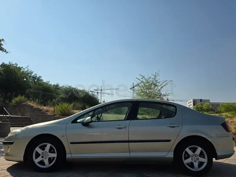 Usado Peugeot 407 136 CV (100 kW) 2005 Beige Berlina