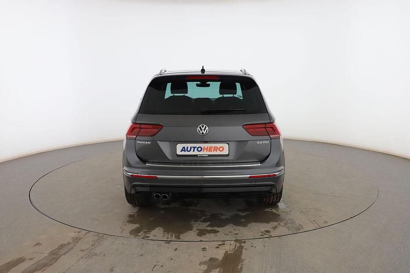 Usado VW Tiguan Sport 150 CV (110 kW) 2017 Gris SUV