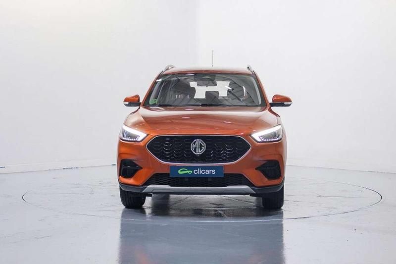 Usado MG ZS Comfort 106 HP (77 kW) 2025 Laranja SUV