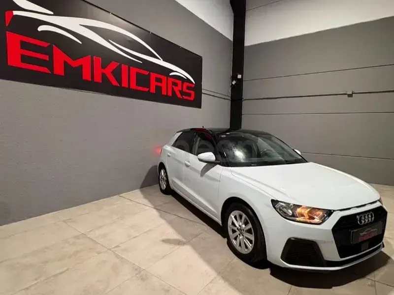 Usado Audi A1 Sportback Advanced Plus 95 CV (69 kW) 2019 Blanco Utilitario