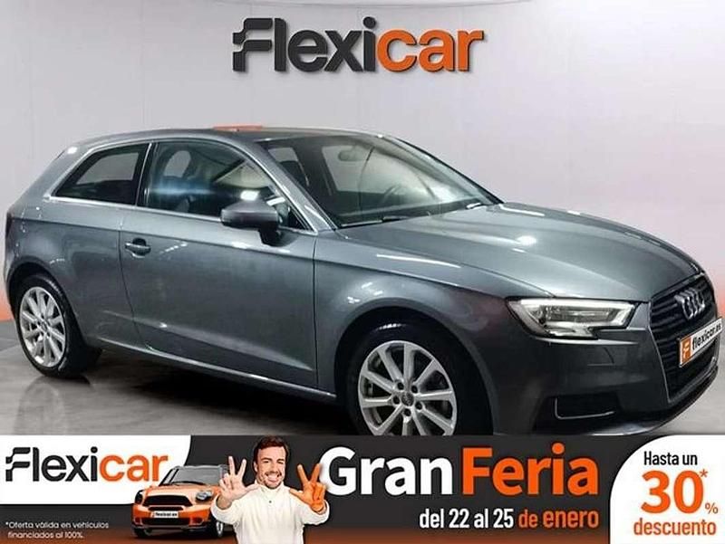 Usado Audi A3 Premium 116 CV (85 kW) 2017 Gris Utilitario
