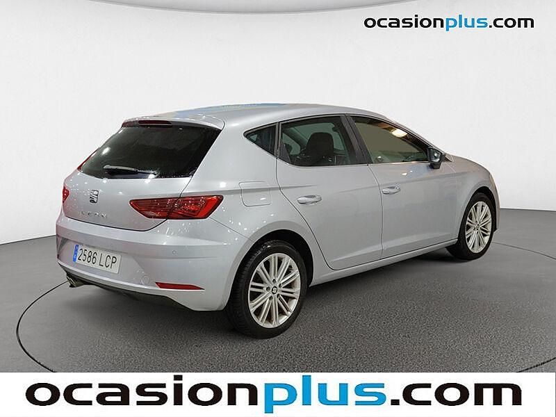 Usado Seat Leon XCELLENCE 150 CV (110 kW) 2019 Gris