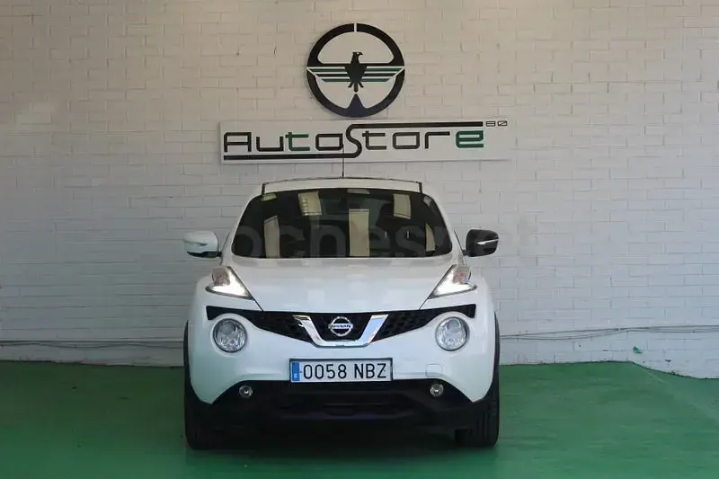 Käytetty Nissan Juke Acenta 115 HP (84 kW) 2014 Valkoinen Katumaasturi