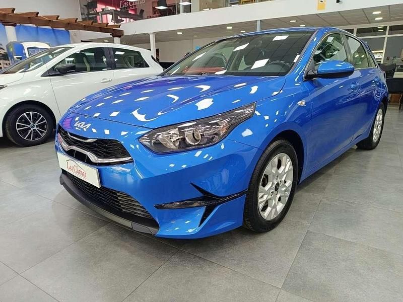 Azul Usado 2022 Kia Ceed Utilitario | 12.900 € (Buen precio) - Imagen 1/4
