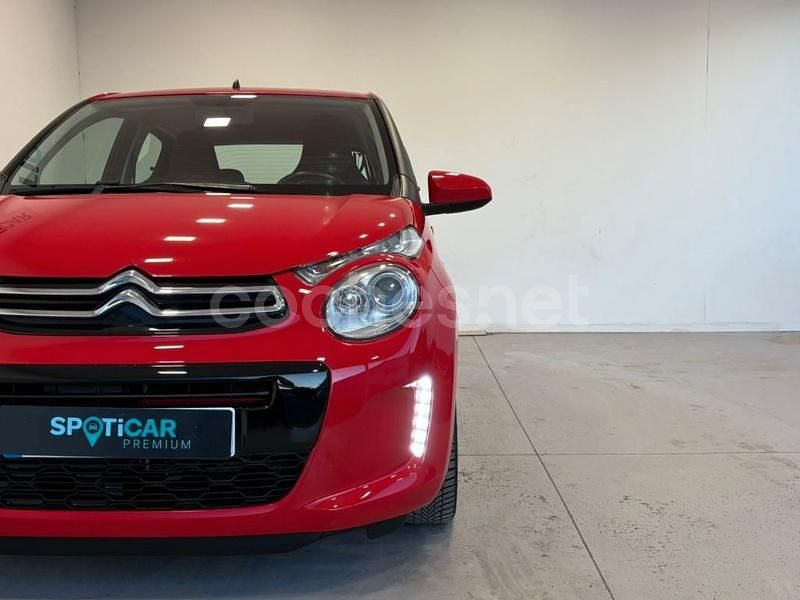 Usado Citroën C1 72 CV (52 kW) 2021 Rojo Utilitario