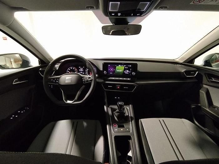 Usado Seat Leon Style 116 CV (85 kW) 2025 Gris