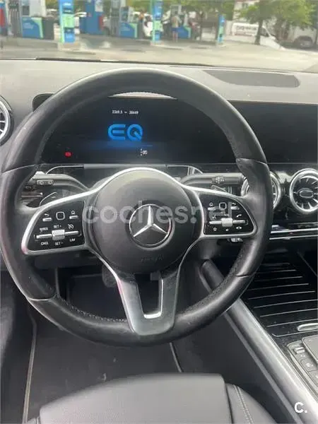Usado Mercedes EQA250 139 kW (190 CV) 2023 Eléctrico SUV