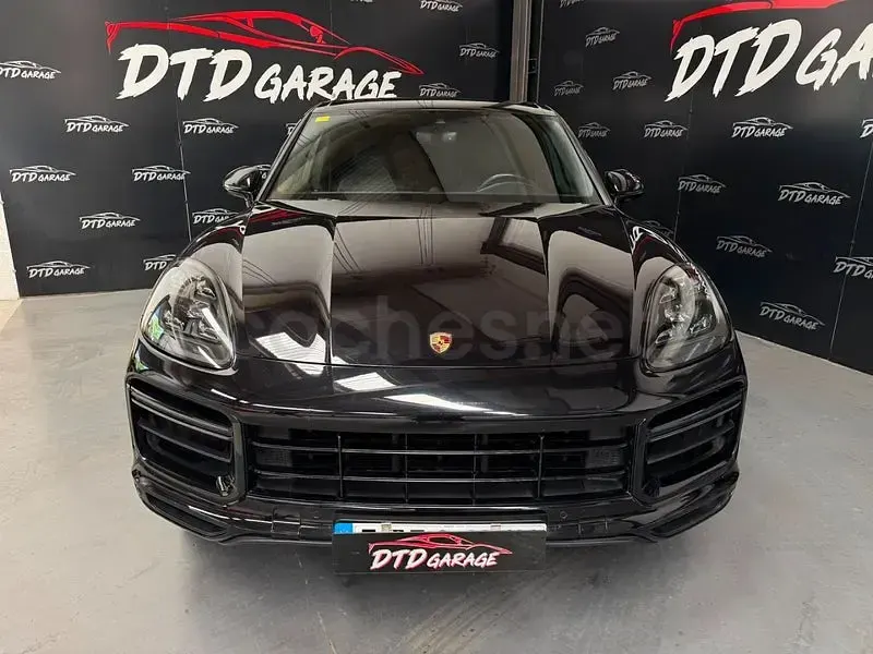 Usado Porsche Cayenne Turbo 550 CV (404 kW) 2018 Negro SUV