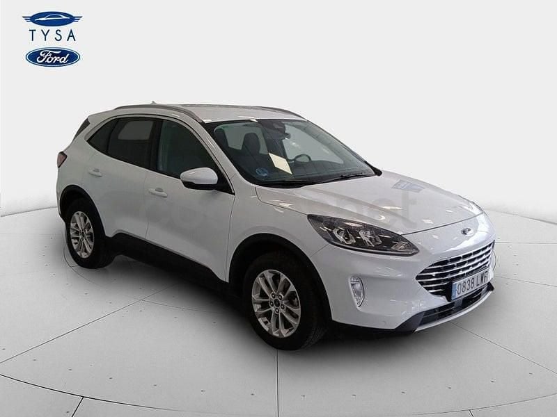 Usado Ford Kuga Titanium 190 CV (139 kW) 2022 Blanco SUV