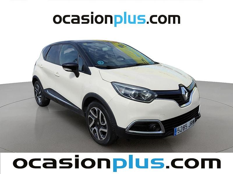 Usado Renault Captur Zen 90 CV (66 kW) 2016 Beige SUV