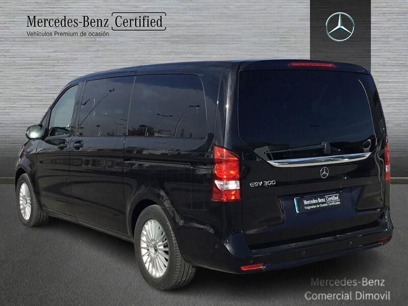 Usado Mercedes EQV300 69 kW (95 CV) 2023 Negro Monovolumen