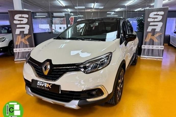 Usado Renault Captur Zen 90 CV (66 kW) 2017 Beige SUV