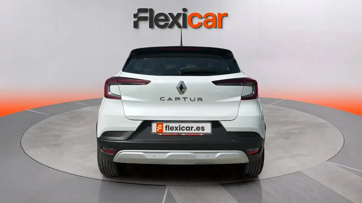 Usado Renault Captur Techno 140 CV (102 kW) 2024 Blanco SUV