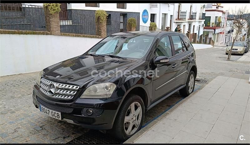 Usado Mercedes ML280 190 CV (139 kW) 2008 Negro SUV