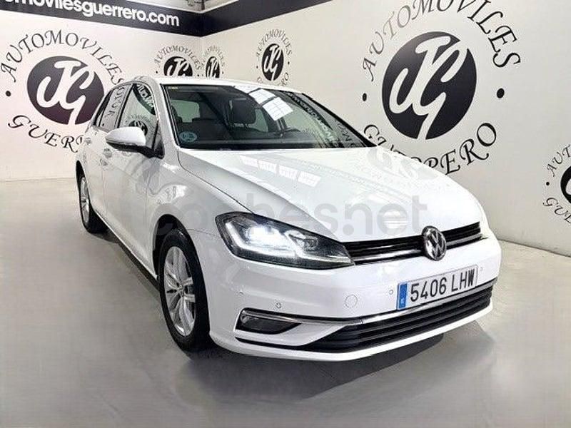 Usado VW Golf VII Advance 150 CV (110 kW) 2020 Blanco Berlina