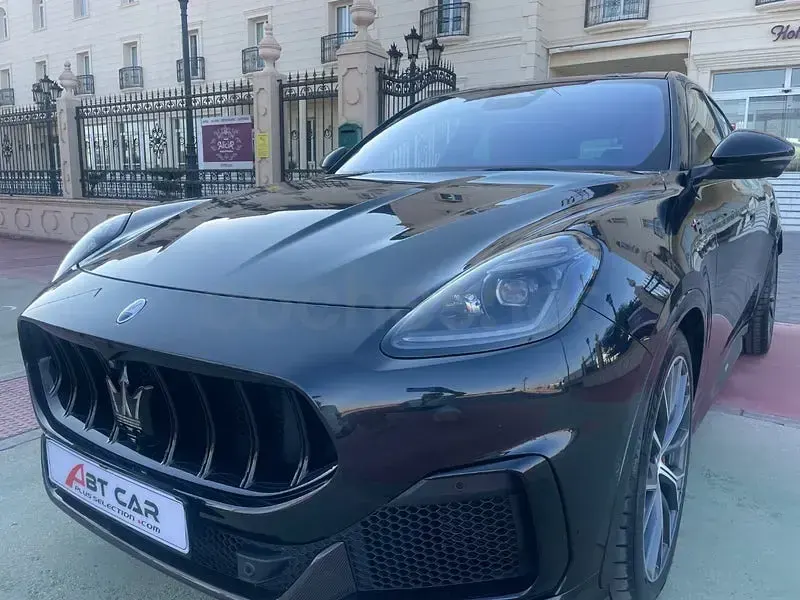 Usado Maserati Grecale 530 CV (389 kW) 2023 Negro SUV