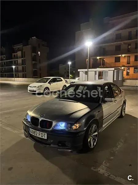 Usado BMW 320 150 CV (110 kW) 2003 Gris / plata Berlina