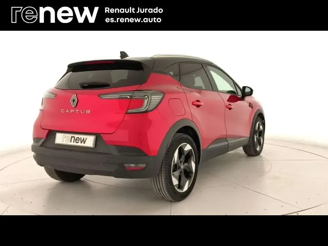 Usado Renault Captur Techno 101 CV (74 kW) 2025 Rojo SUV