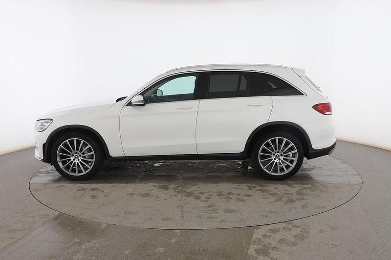 Usado Mercedes GLC220 AMG line 194 CV (142 kW) 2021 Blanco SUV
