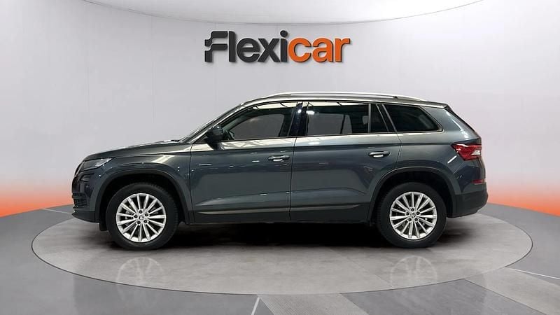 Usado Skoda Kodiaq Ambition 150 HP (110 kW) 2020 Cinzento SUV
