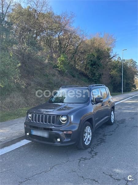 Usado Jeep Renegade Altitude 130 CV (95 kW) 2024 Negro SUV