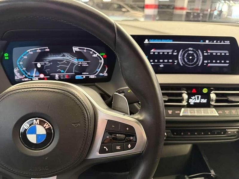 Usado BMW 218 Comfort Edition 150 CV (110 kW) 2023 Blanco Coupe