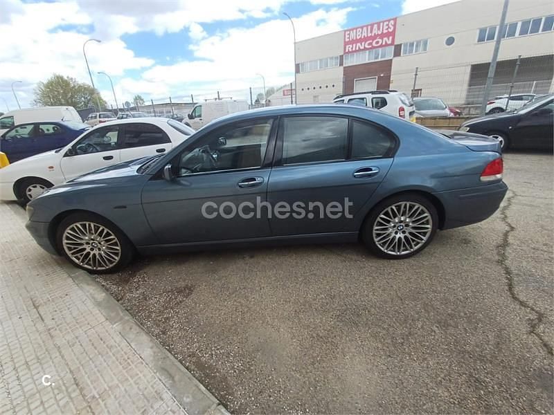 Gris / plata Usado 2005 BMW 750 Berlina | 10.990 € - Imagen 1/4