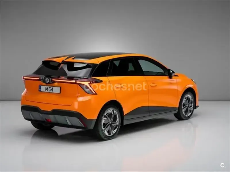 Usado MG MG4 EV 125 kW (170 CV) 2023 Eléctrico Utilitario