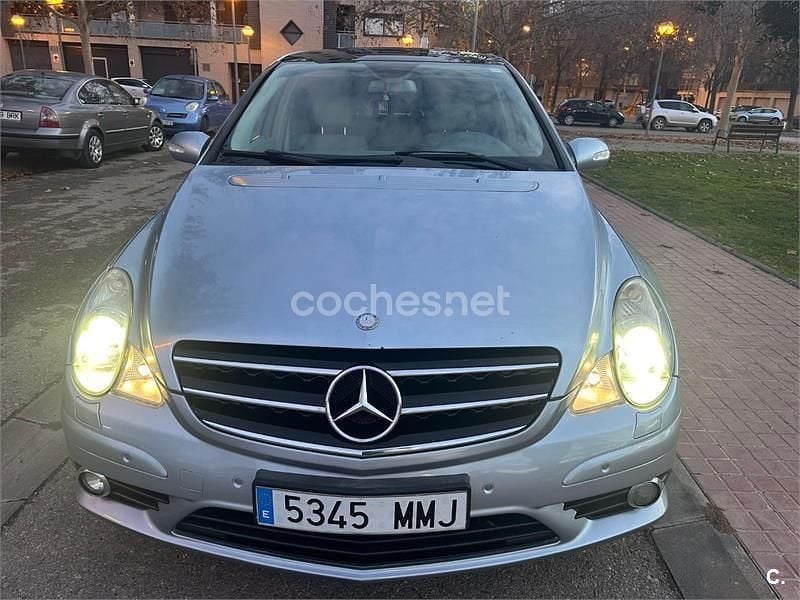 Gris / plata Usado 2008 Mercedes R300 Monovolumen | 9000 € - Imagen 1/4