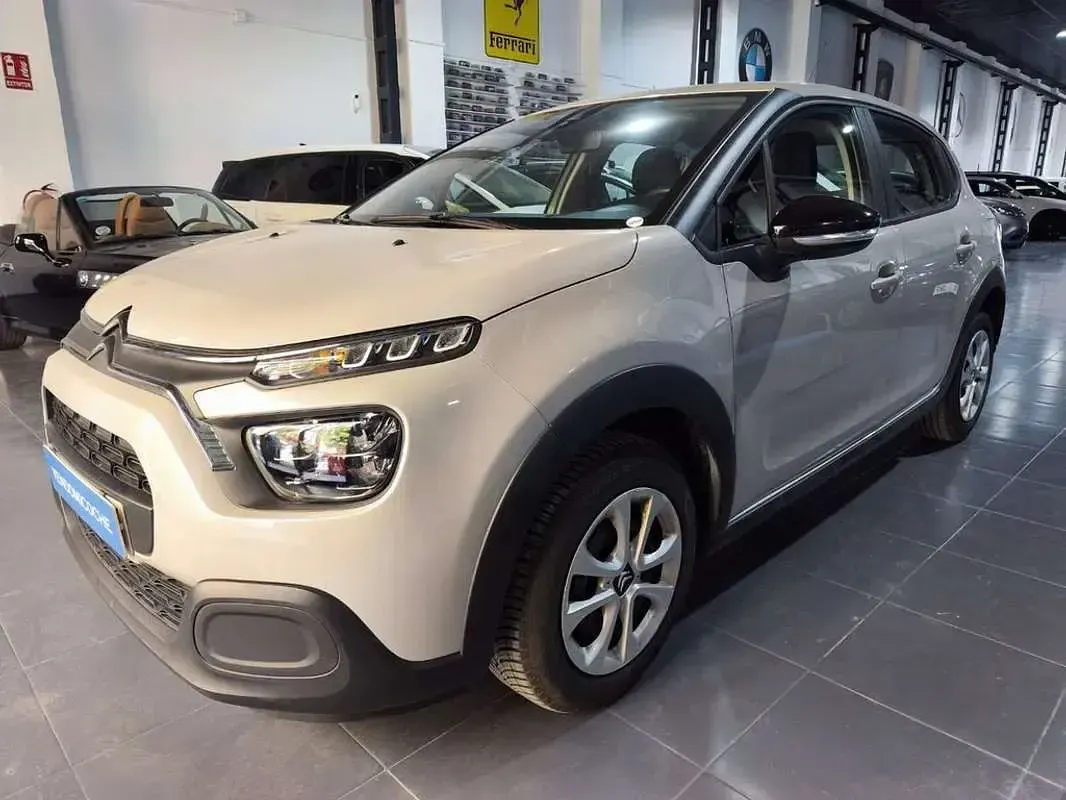 Usado Citroën C3 Feel 102 CV (75 kW) 2022 Beige Utilitario