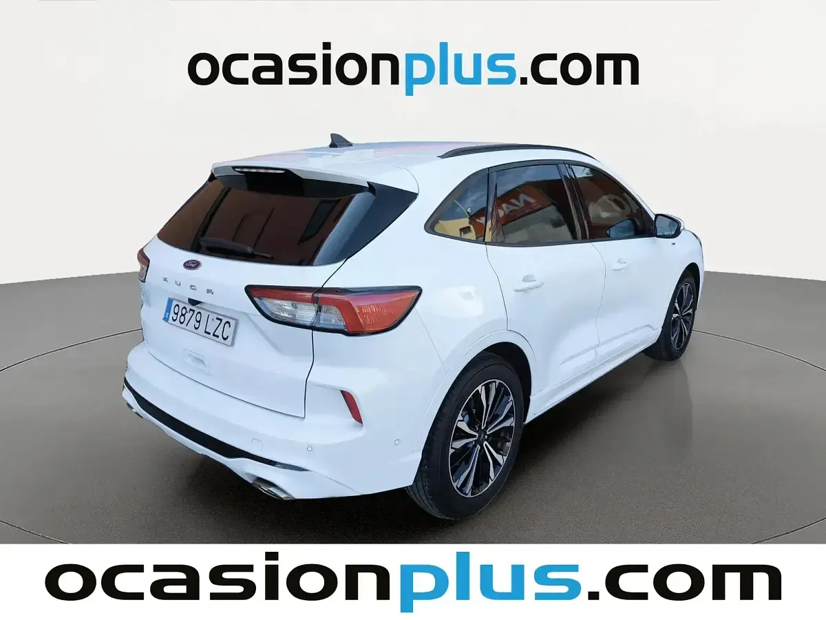 Usado Ford Kuga ST-Line X 150 CV (110 kW) 2022 Blanco SUV