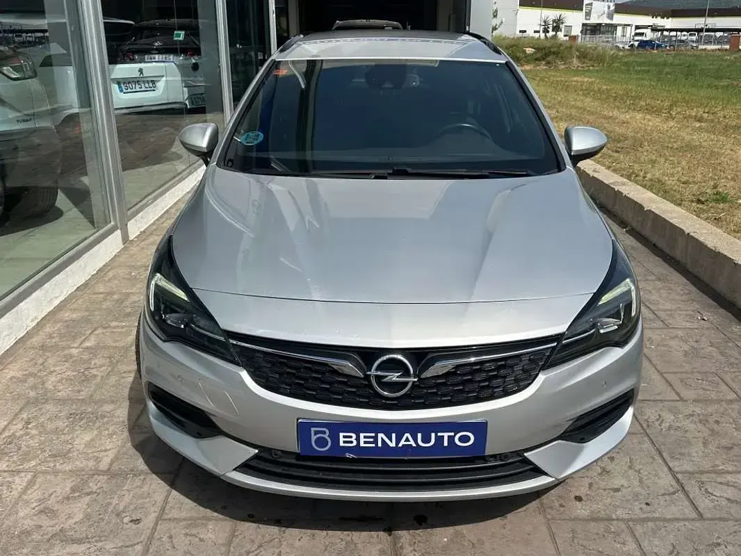 Usado Opel Astra Elegance 145 CV (106 kW) 2021 Azul Utilitario
