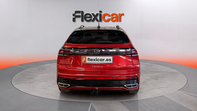 Usado VW Taigo R-line 150 CV (110 kW) 2024 Burdeos SUV