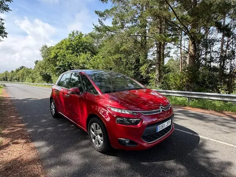 Usado Citroën C4 Picasso Intensive 115 CV (84 kW) 2015 Granate Monovolumen
