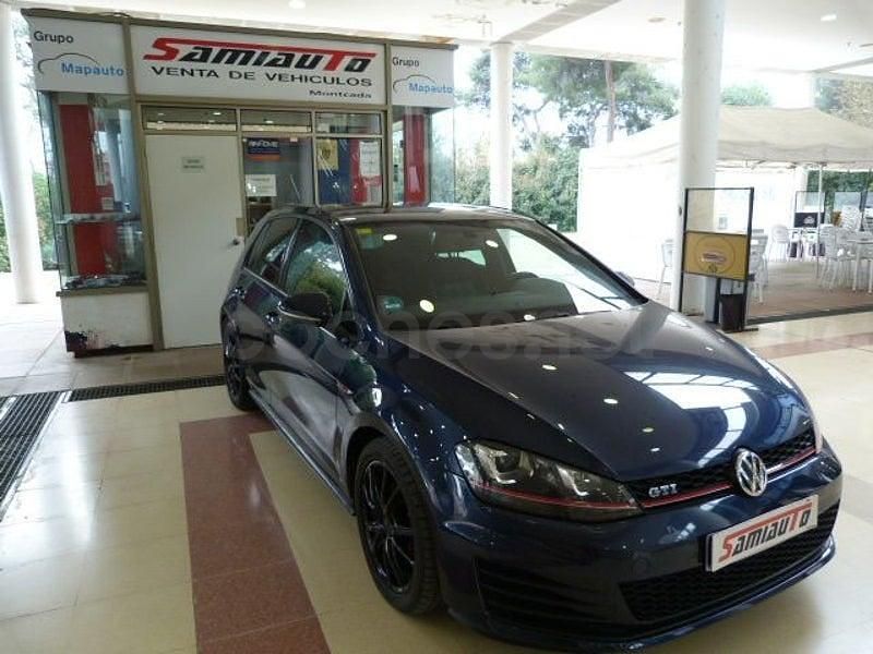Usado VW Golf VII GTI 220 CV (161 kW) 2017 Azul Berlina
