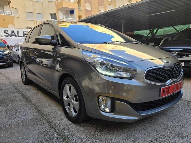 Usado Kia Carens 136 CV (100 kW) 2013 Gris Monovolumen