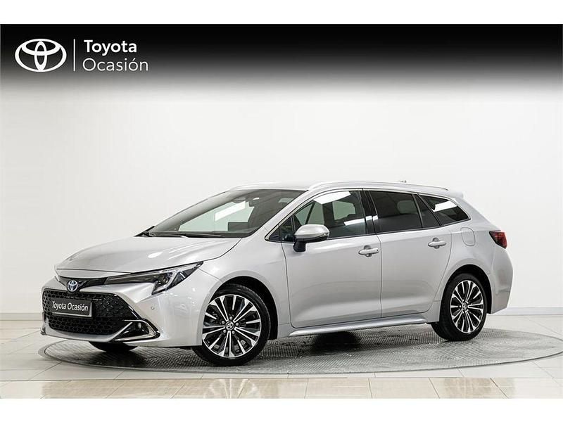 Usado Toyota Corolla Style 122 CV (89 kW) 2022 Gris Familiar