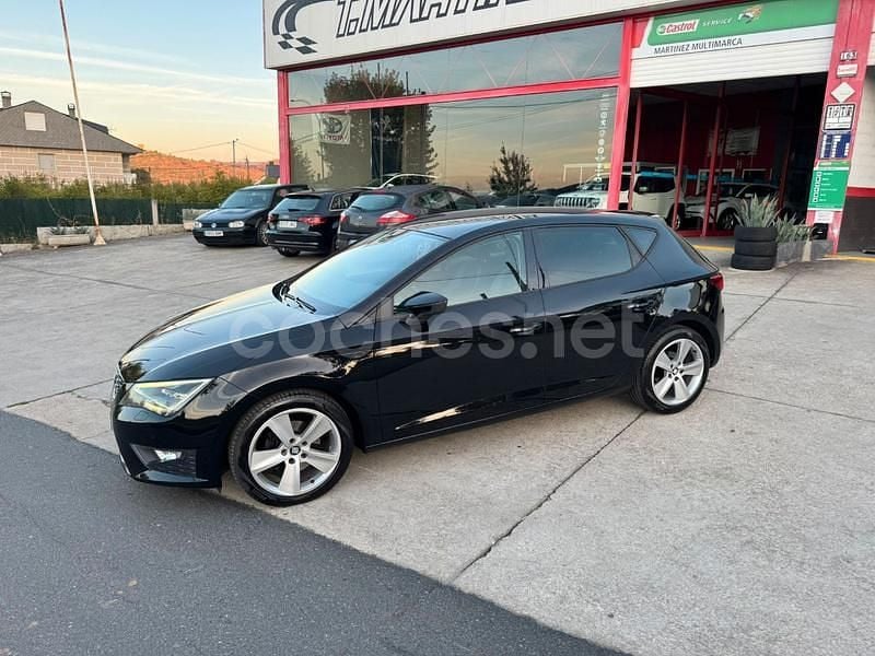 Usado Seat Leon FR 150 CV (110 kW) 2015 Negro Berlina