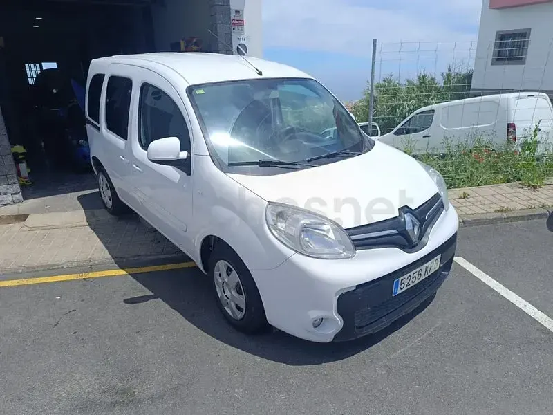 Usado Renault Kangoo 90 CV (66 kW) 2018 Blanco Monovolumen