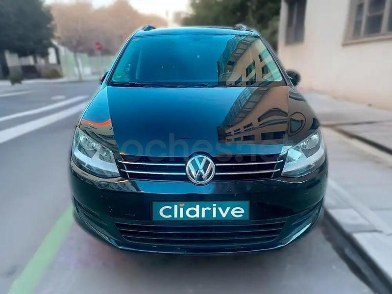 Usado VW Sharan Sportline 184 CV (135 kW) 2017 Negro Monovolumen