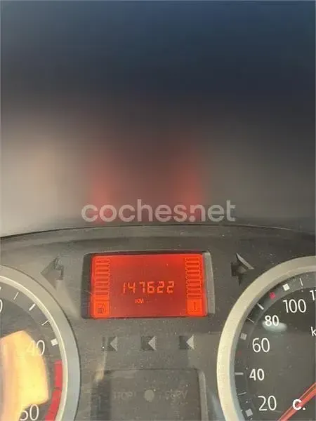 Usado Renault Clio II Dynamique 80 CV (58 kW) 2004 Gris / plata Berlina