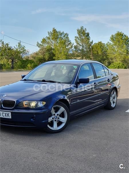 Usado BMW 320 170 CV (125 kW) 2004 Azul Berlina